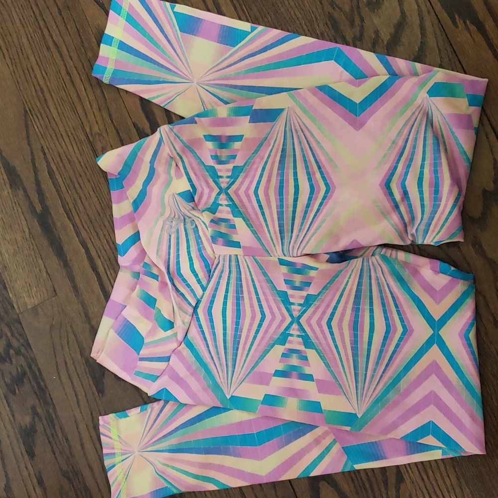 CLS Sportswear Scrunchbutt leggings